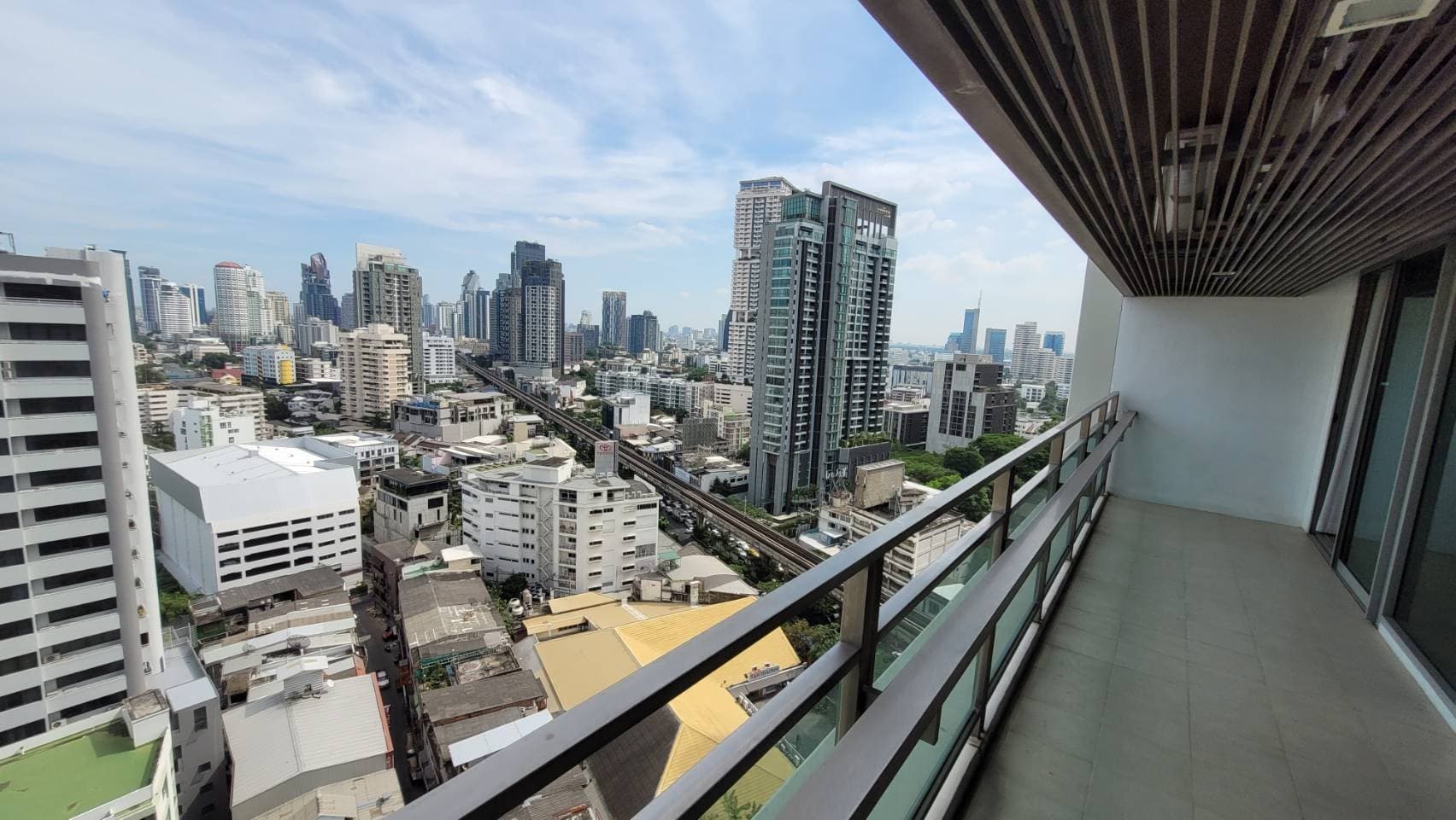 1727 – 602_terrace.jpg