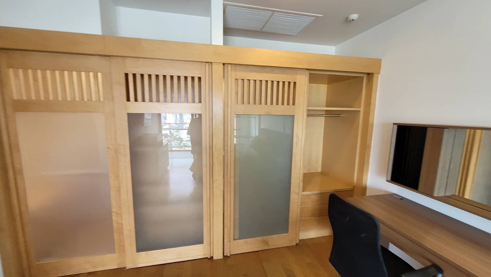 1729 – 702_other.jpg