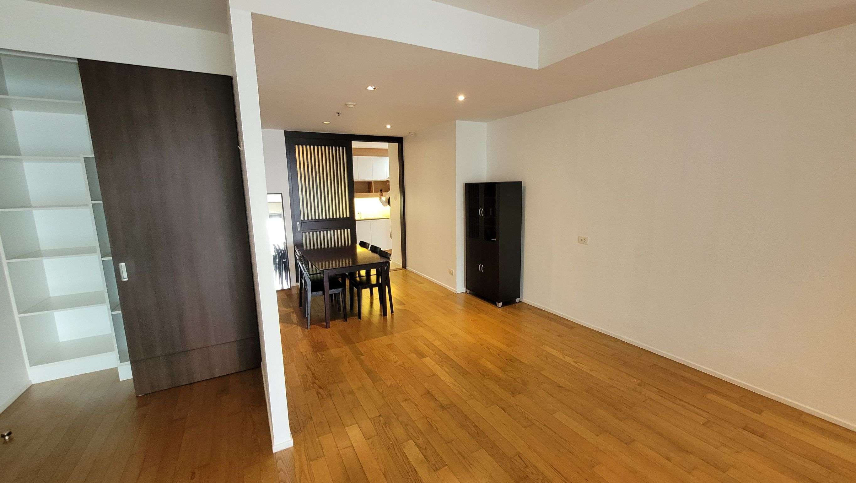 1735 – 709_other.jpg