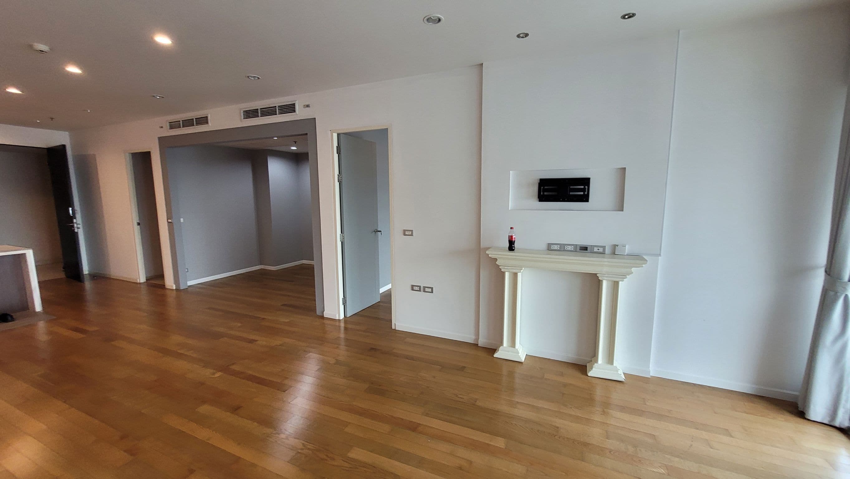 1737 – 504_facility.jpg