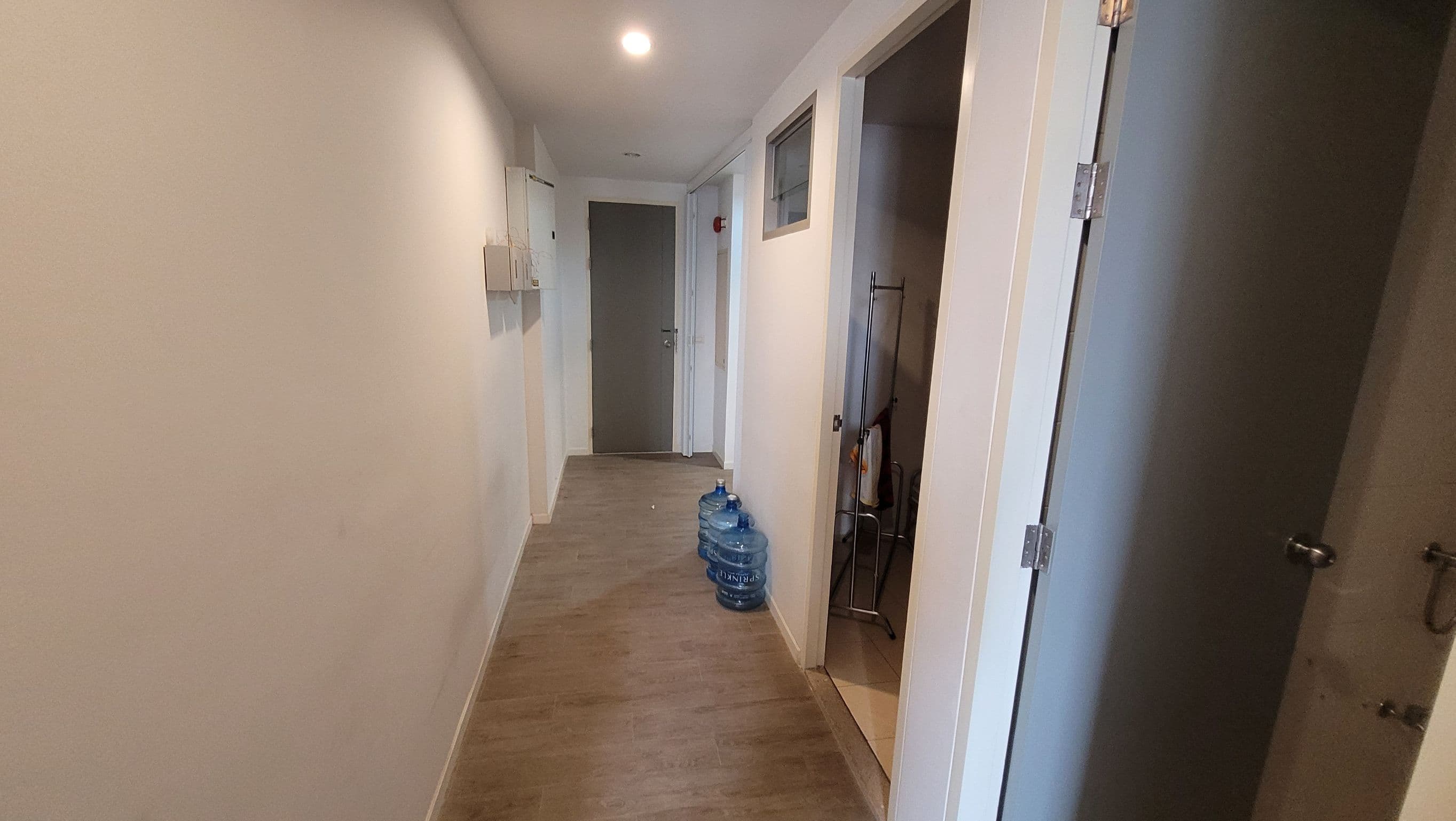 1737 – 704_other.jpg