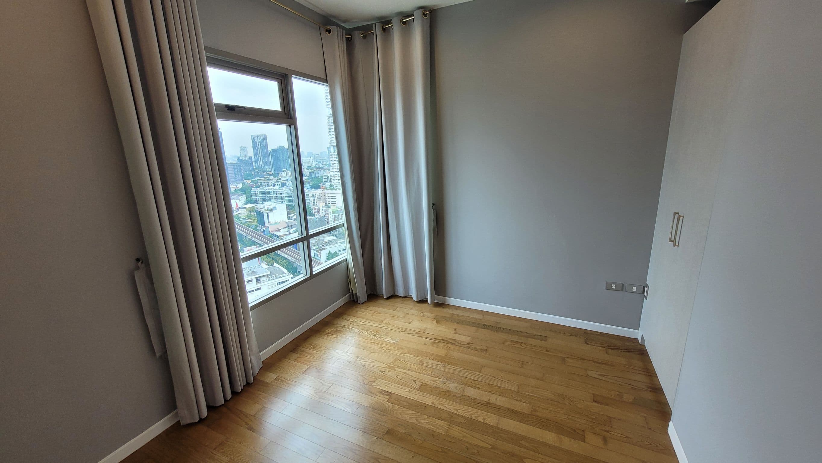 1737 – 706_other.jpg